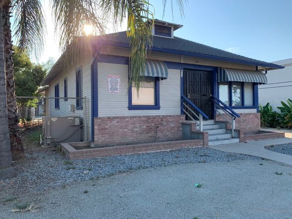 433 S Bridge St, Visalia, CA 93277